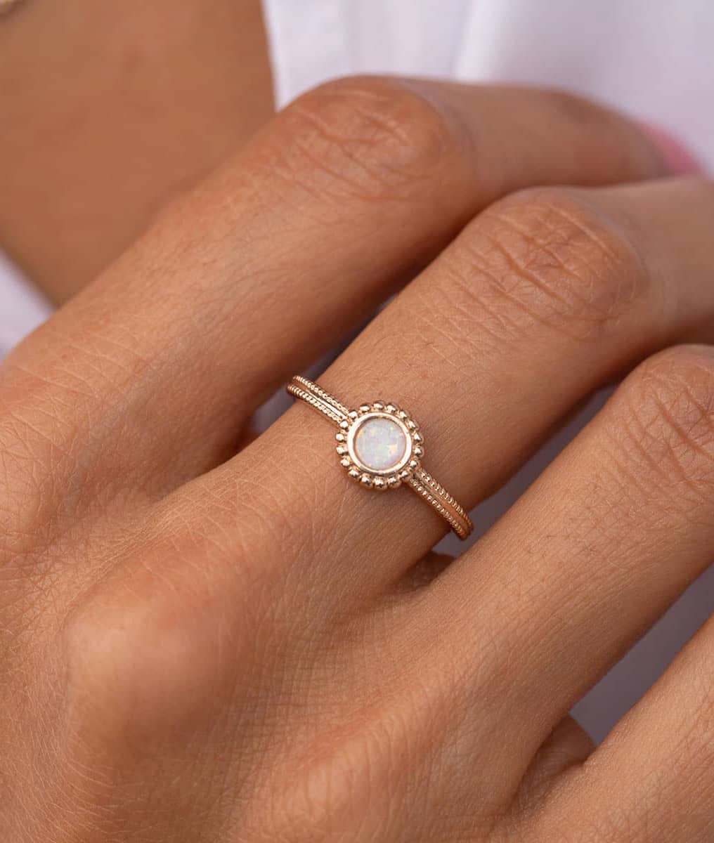 Bague pastille perlée Opale blanche Plaqué or - 1