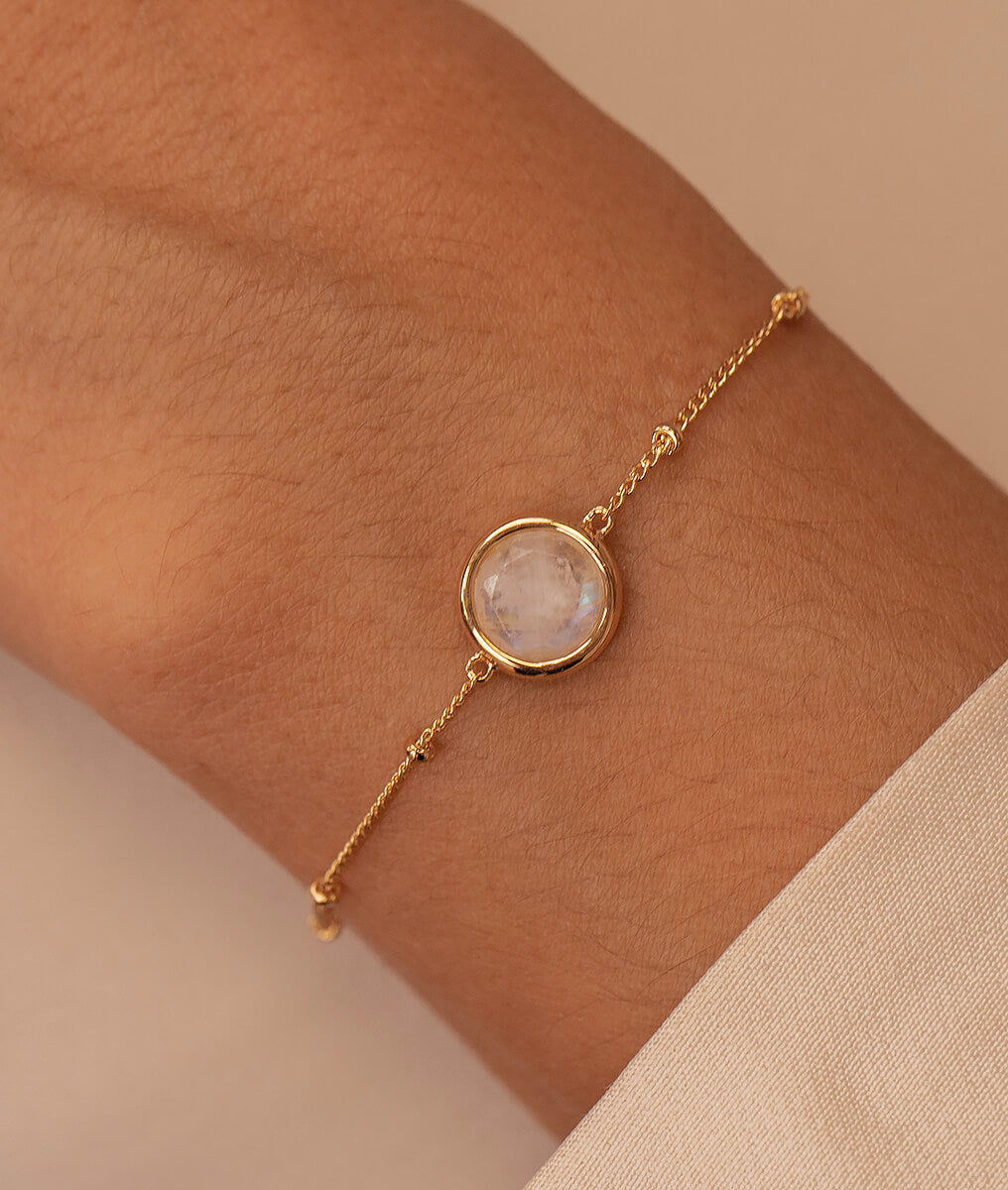 Bracelet chaîne perlée pastille Pierre de lune Plaqué or - 1