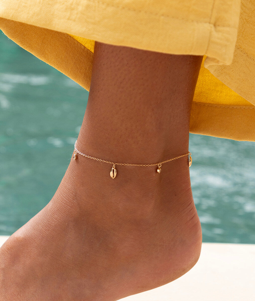 Chaîne de cheville coquillages suspendus et zircons Plaqué or - 1