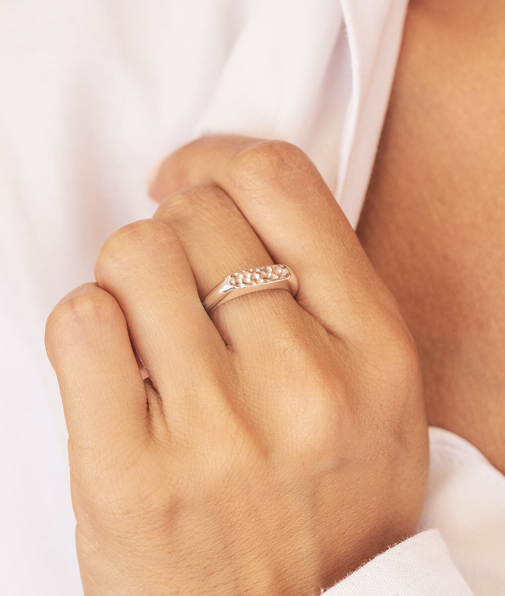 Bague chevalière rectangulaire martelée Argent 925 - 1