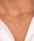 Collier chaîne trois pétales de zircons Plaqué or - 1